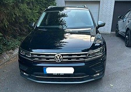 VW Tiguan Allspace Volkswagen 2.0 TDI SCR DSG 4MOTION High...