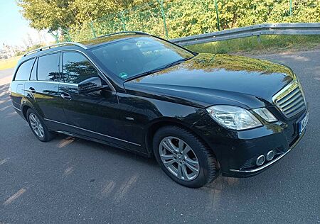 Mercedes-Benz E 200 CGI T BlueEFFICIENCY ELEGANCE ELEGANCE