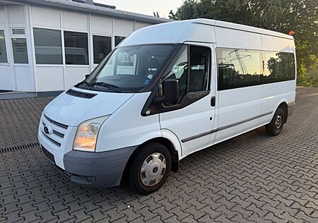 Ford Transit Tourneo Behindertengerecht mit Rampe