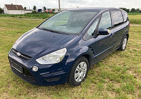Ford S-Max 2,0 Trend AHK abnehmbar 8 Fach bereift