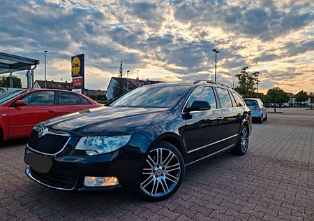 Skoda Superb 2.0 TDI Style Dez/2012