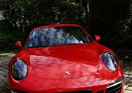 Porsche 991 Carrera 4 GTS Coupé