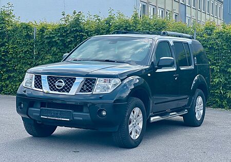 Nissan Pathfinder 2.5 dCi Premium