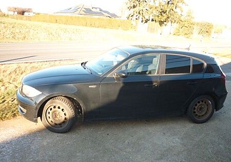 BMW 114