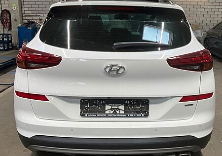 Hyundai Tucson 1.6 T-GDI Trend 4WD DCT