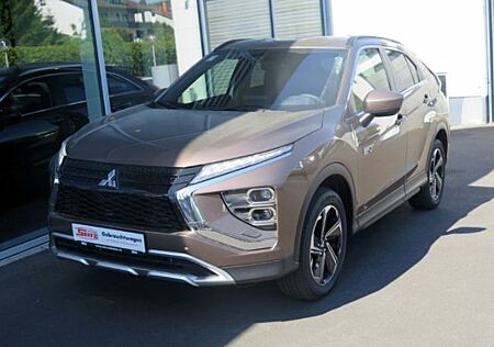 Mitsubishi Eclipse Cross Plus Hybrid 4WD 2.4 PHEV StandHZG