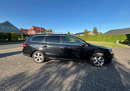 VW Passat Volkswagen Festpreis! 2.0 TDI DSG Highline BMotion