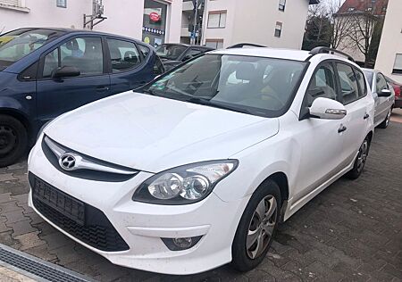 Hyundai i30 CW 1.6 CRDi 66 kW Classic Klima Euro 5