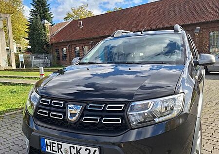 Dacia Sandero SCe 75 Stepway Essential Stepway Ess...