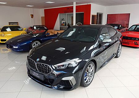 BMW M235i xDrive Gran Coupe / LED / HUD / HK / 19%