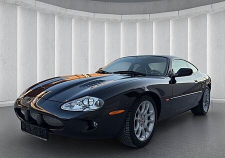 Jaguar XKR Coupe + ORIGINAL KM + SAMMLERZUSTAND