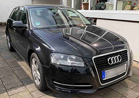 Audi A3 1.2 TFSI Attraction Sportback Attraction