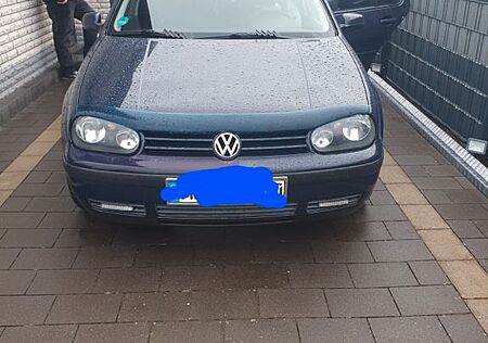 VW Golf Volkswagen 1.6 Basis