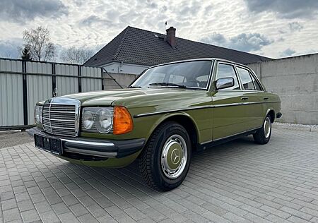 Mercedes-Benz 200 MB W123 200e