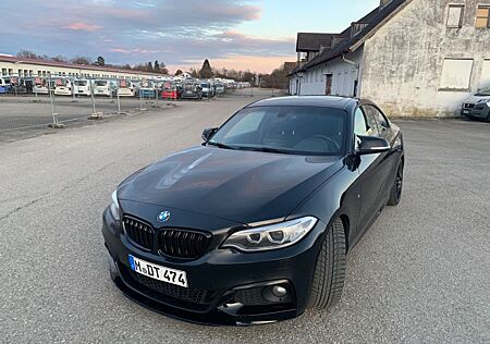 BMW 220d Coupé M Sport