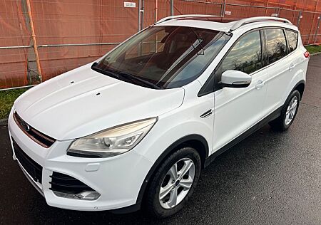 Ford Kuga 2,0 TDCi 4x4 103kW Titanium PowerShift