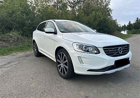 Volvo XC 60 XC60 D4 AWD/ACC/AHK/STHZ/Xenon