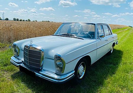 Mercedes-Benz S 250 mit TÜV