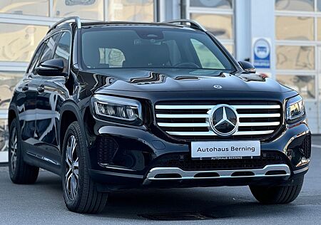 Mercedes-Benz GLB 200 PANO MBUX DISTRONIC KAMERA STANDHEIZUNG