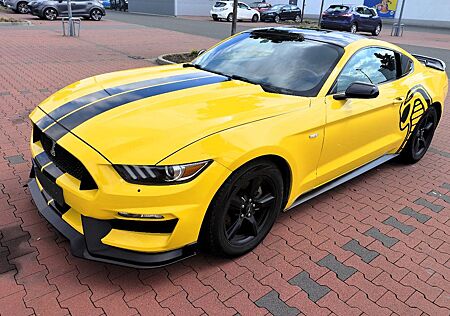 Ford Mustang V6 3.7 L US Import mit GT Optik