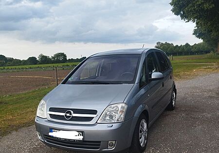 Opel Meriva 1.8 -
