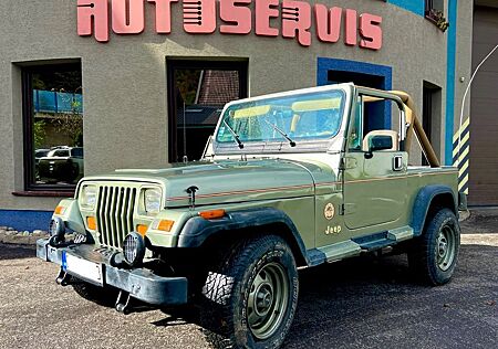 Jeep Wrangler 4.0 Sport Safari