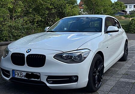 BMW 114i Sport Line