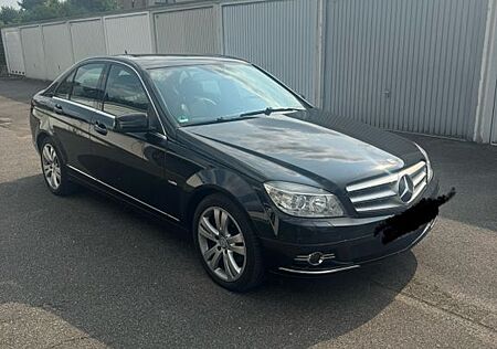 Mercedes-Benz C 200 CGI BlueEFFICIENCY AVANTG. Auto.*Xenon*Nav