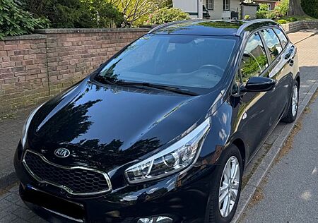 Kia Cee'd Sportswagon 1.4 CVVT Attract Sportswag...