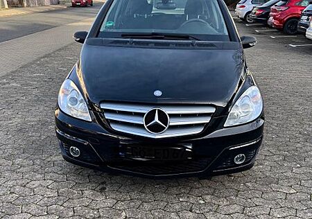 Mercedes-Benz B 200 Mercedes - Benzin - Manuel - 139500km