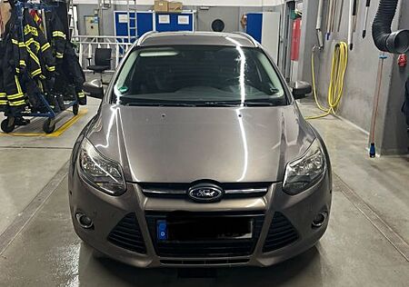 Ford Focus 1,6TDCi 85kW Champions Edition Turnier...