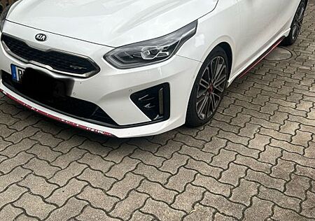 Kia Cee'd / Ceed 1.6 T-GDI DCT GT GT