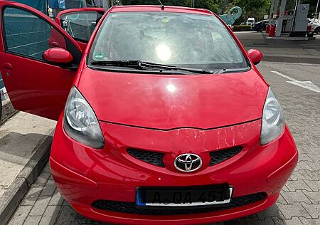 Toyota Aygo (X) Aygo (X) 1,0 -