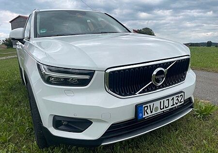 Volvo XC 40 XC40 D4 AWD Momentum Pro Geartronic Momentum Pro