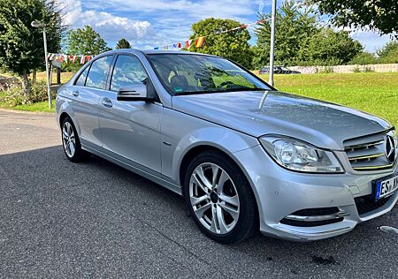 Mercedes-Benz C 180 ANHÄNGERKUPPLUNG, BlueEffizienz