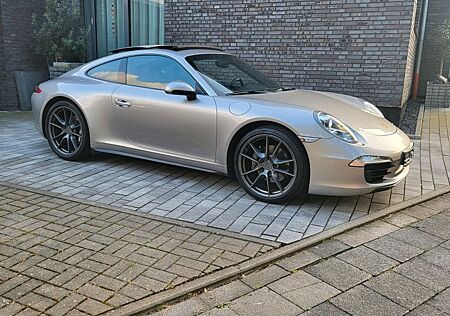 Porsche 991 Carrera 4 Coupé 911 C4 Schiebedach