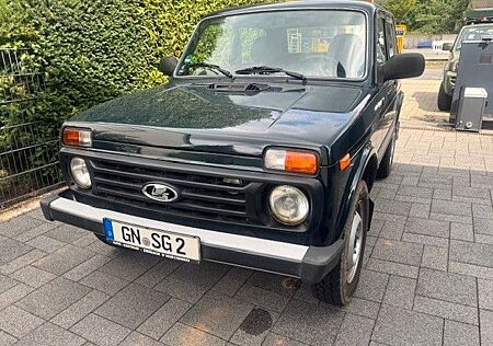 Lada Niva Urban 4x4 Plus
