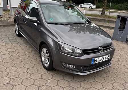 VW Polo Volkswagen 1.4 LIFE Sehr Guter Zustand !