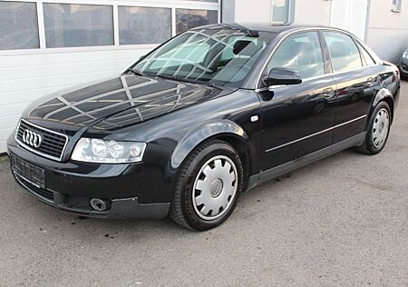 Audi A4 2.5TDI_KlimAut_Xenon_HU/AU*05.25*_Tempomat