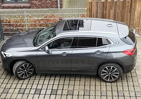 BMW X2 sDrive18d Advantage ,AHK,HUD,sehr gepflegt