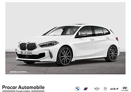 BMW M135i /5 xDrive HUD PANO RFK NAVI LED PDC V+H