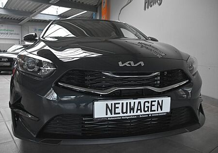 Kia Cee'd Sportswagon Ceed SW 1.5 Spirit 10,25 Navi Kamera WinterPaket