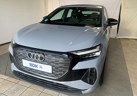 Audi Q4 e-tron 35 / Navi/Optikpaket/Advanced/