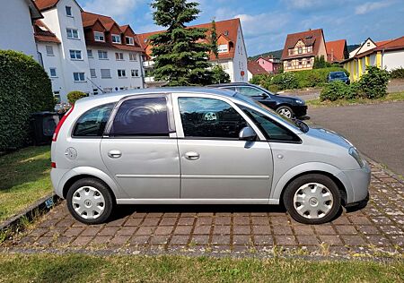 Opel Meriva 1.6 -