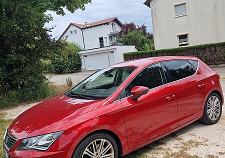 Seat Leon 2.0 TSI 140kW Xcellence DSG Xcellence