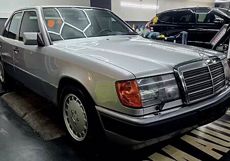 Mercedes-Benz 320 gebraucht kaufen Mercedes-Benz 320 E W124 *Schalter* TÜV 7/26/ S-D/ ZV/Deitsch