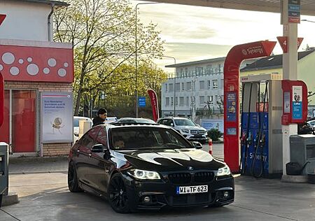 BMW 550i xDrive A -