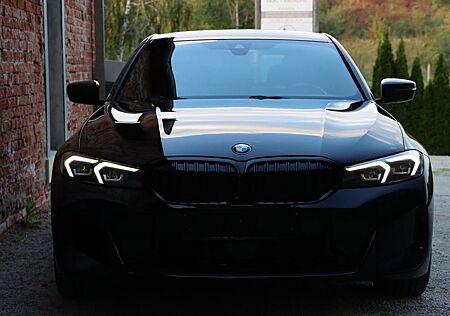 BMW 320d xDrive/M-SPORT/19ZOLL/ACC/STANDHEIZUNG/CAM/