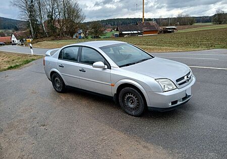 Opel Vectra 2.2 -