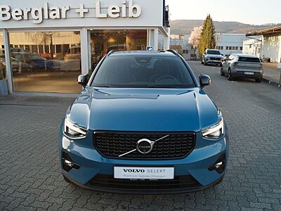Volvo XC40 B3 Benzin 2WD Ultra Dark DKG/BLIS/Pixel/360